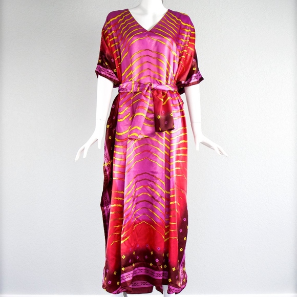 1980's Ashro Caftan and Scarf - Picture 2 of 4